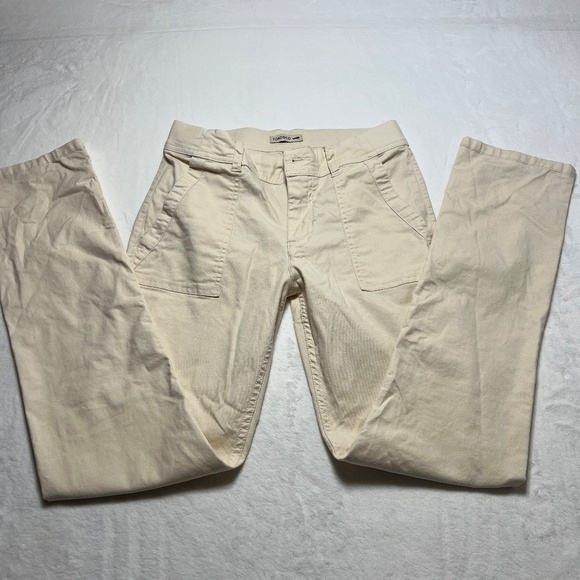 Toad & Co - Picture 1 of 6